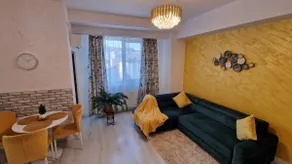 Royal Central Apartment near Palas Mall - Image 3