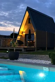 Lady Tiipi Lodge with Nordic Bath and Pool (3) - Image 4