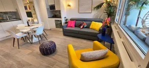 Tropical Art Apartment - Image 3