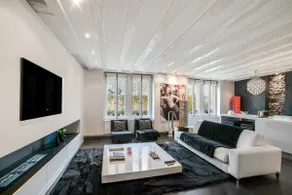 Beautiful apartment in Old Town Geneva - Image 4