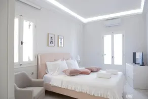 Modern Sea-View Maisonette in Spetses for 6 people - Image 2