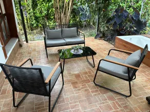 Cabin in Quindío: Private Jacuzzi and Disconnection - Image 3