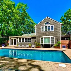Designer home in Sag Harbor : 5BR walk to beach - Image 2