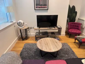 Slough apartment proximity to London & Windsor - Image 2
