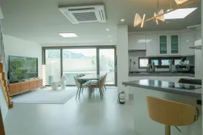 Check-out at 12:00 #Karaoke#Private Pension#Outdoor Barbecue#Large Jacuzzi - Image 5