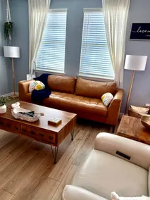Modern 3BR Home Near Dallas - Image 3