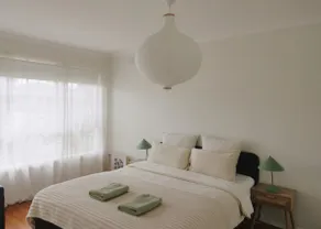 Seaside Hygge ｜Bright & Cozy Beachside Home - Image 5