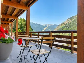 Cabin by the river and mountain - Image 2