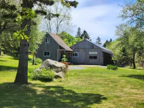 Parks Creek Cottage - Image 2