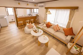 Apartment Only 2 Stops to Shinjuku Includes Baby Essentials & Luggage Hold - Image 4