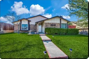 Stay in Top Rated House w/ Pool & Amazing Backyard - Image 2