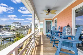 Back2School Sale! Dock & Grill-1 min walk to Beach - Image 4