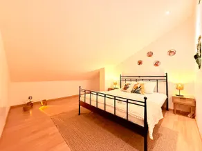 Belfort · Renovated house for 10 people | Private parking & - Image 5