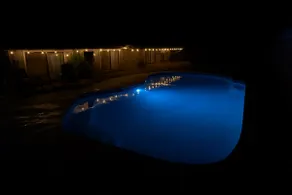Charming 5BR with Heated Pool, Hot Tub, BBQ and Mountain Views - Image 4