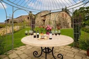 Dream villa in Chianti with panoramic garden - Image 2