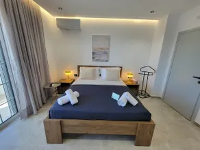 Golden Rays Suites - Image 4