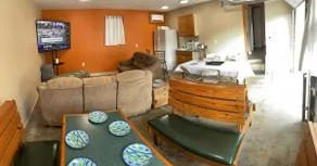 11 beds-4 Lounges-Game Rm-Pool-Pets-Outdoor Fun - Image 3
