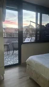 Magnificent Terrace - Image 2