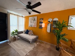 Beautiful tulip family house - Image 4