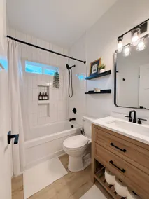 Newly Built Modern Escape | EV, Gym, Pets - Image 5