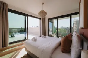 Large apartment with balcony, 3 BR and 2 Bathrooms - Image 2
