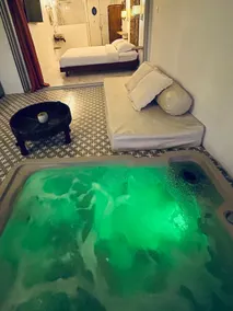 Bohémia spa apartment with jacuzzi and quiet sea view - Image 5