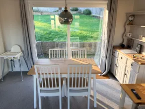 Cosy Country Retreat near Stonehenge & Salisbury - Image 4