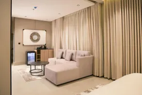 Hotel-style studio - self check-in - Image 4