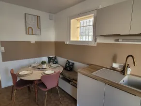 Charming apartment in a house with character - Image 5