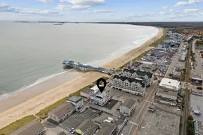 Brand new unit 45 Steps to the beach! Sleeps 4 - Image 2