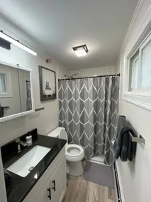 Brand new unit 45 Steps to the beach! Sleeps 4 - Image 5