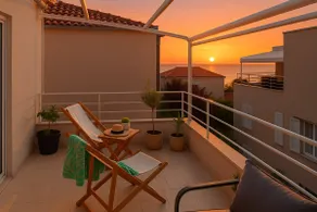 Sunny Resort apartment 1311 - Image 2