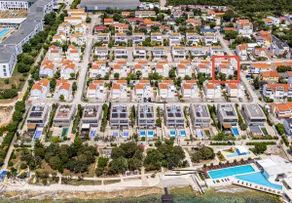 Sunny Resort apartment 1311 - Image 5
