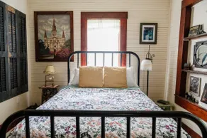 Authentic Log Cabin in Hammond, Louisiana - Image 4