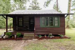 Authentic Log Cabin in Hammond, Louisiana - Image 5