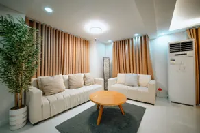 Home Rentals in Bervely Place Golf Club - Image 2