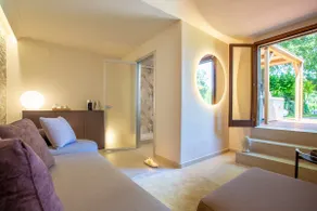Tuscan House with Private Jacuzzi in Chianti - Image 3