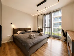 Gran Capital RoseGarden | Free Parking & Fast WiFi - Image 4