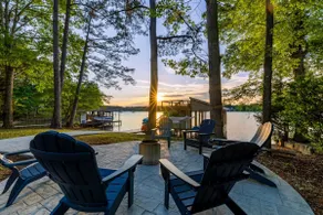 Lakefront! Kayaks, Fire Pits, Game Room, Pets - Image 4