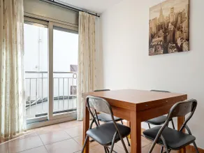 Casa da família ideal a 20 metros da praia, com WIFI GRÁTIS / TV INTELIGENTE / ESTACIONAMENTO - Image 2