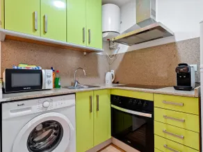 Casa da família ideal a 20 metros da praia, com WIFI GRÁTIS / TV INTELIGENTE / ESTACIONAMENTO - Image 5
