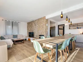 House with private pool 2km beach and center - Image 2