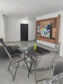 House with garden, parking for 2 cars, pet-friendly. - Image 4