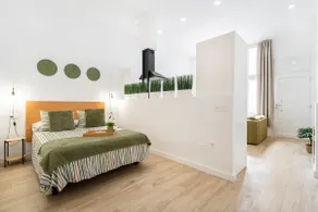 Elegant loft in Almería with work area - Image 2