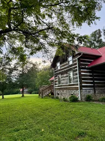 Time Out Cabin - Image 2