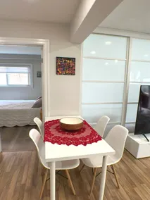 2 Bedrooms Unit in Toronto-Private Entry- Free Parking - Image 4
