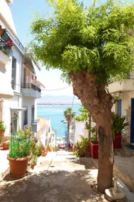 Peaceful new room with sea view - Image 3