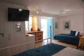 Peaceful new room with sea view - Image 4