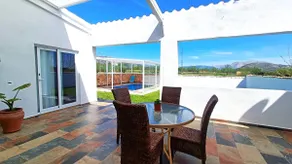 Almendros House private pool - Image 3