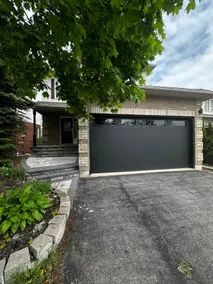 Detached Home - Beautiful and Super-clean - Image 2